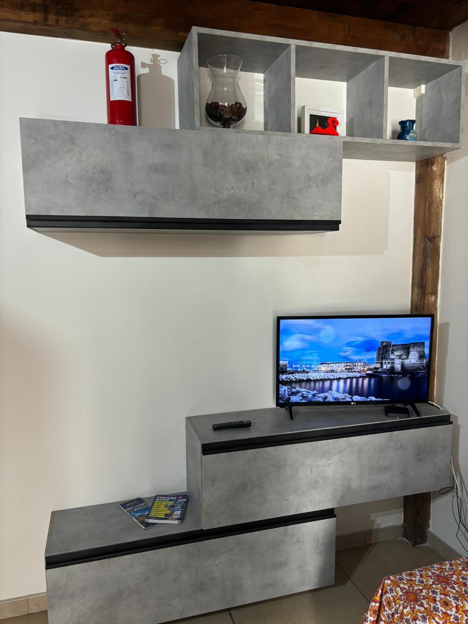 Azzurra Apartment เนเปิลส์ ภายนอก รูปภาพ